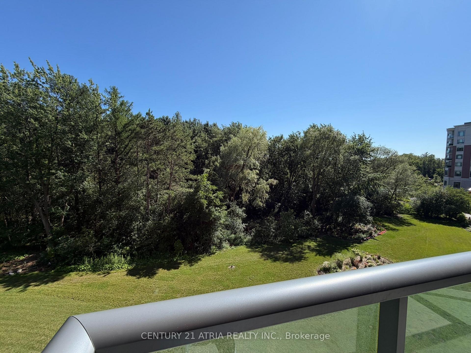 Photo 22 of 460 William Graham Drive, Aurora, Rural Aurora — HOMEH