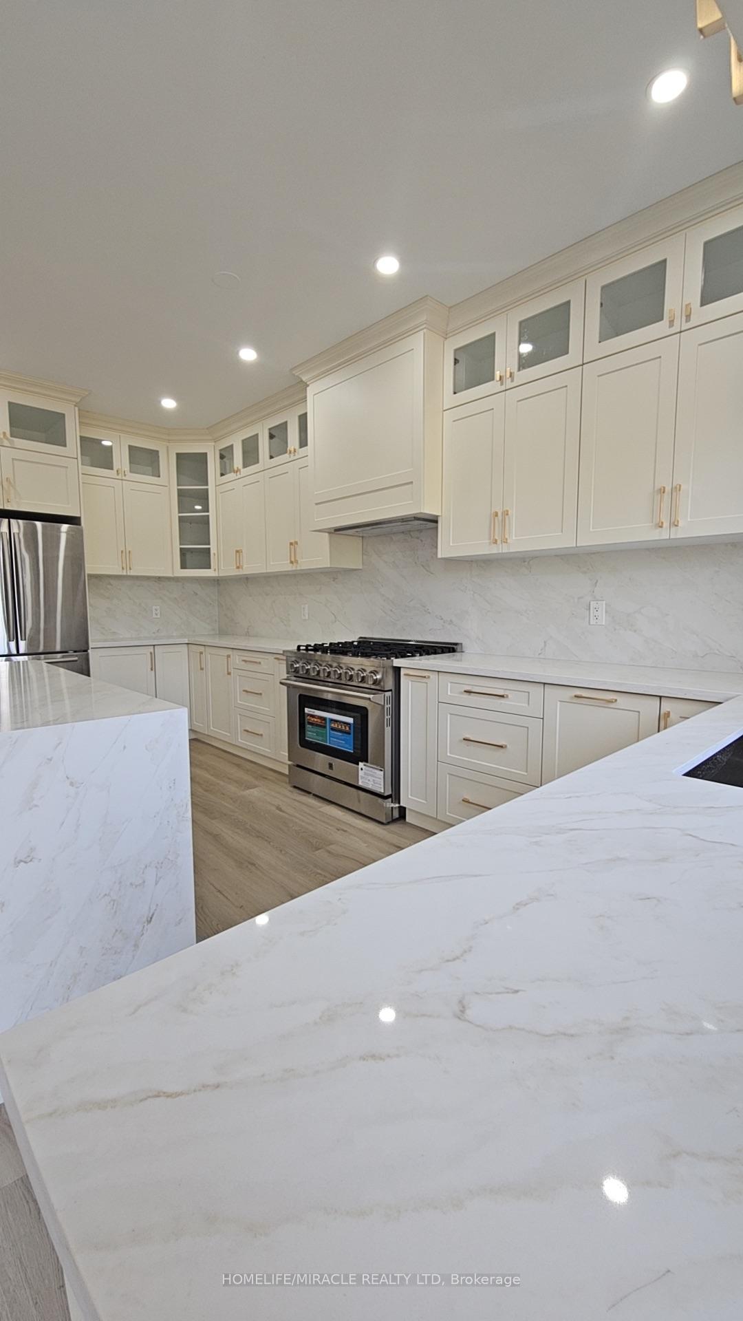 Photo 15 of 71 Skyvalley Drive, Brampton, Bram East — HOMEH