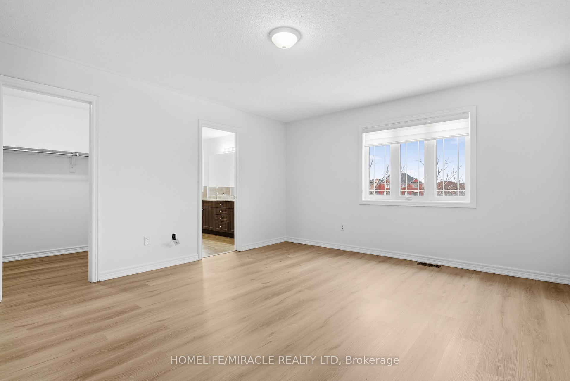 Photo 34 of 71 Skyvalley Drive, Brampton, Bram East — HOMEH