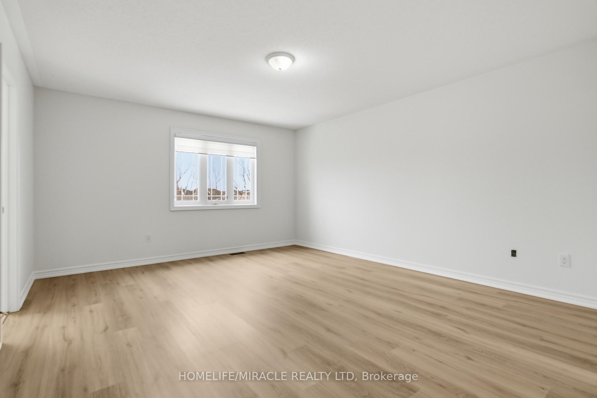 Photo 36 of 71 Skyvalley Drive, Brampton, Bram East — HOMEH