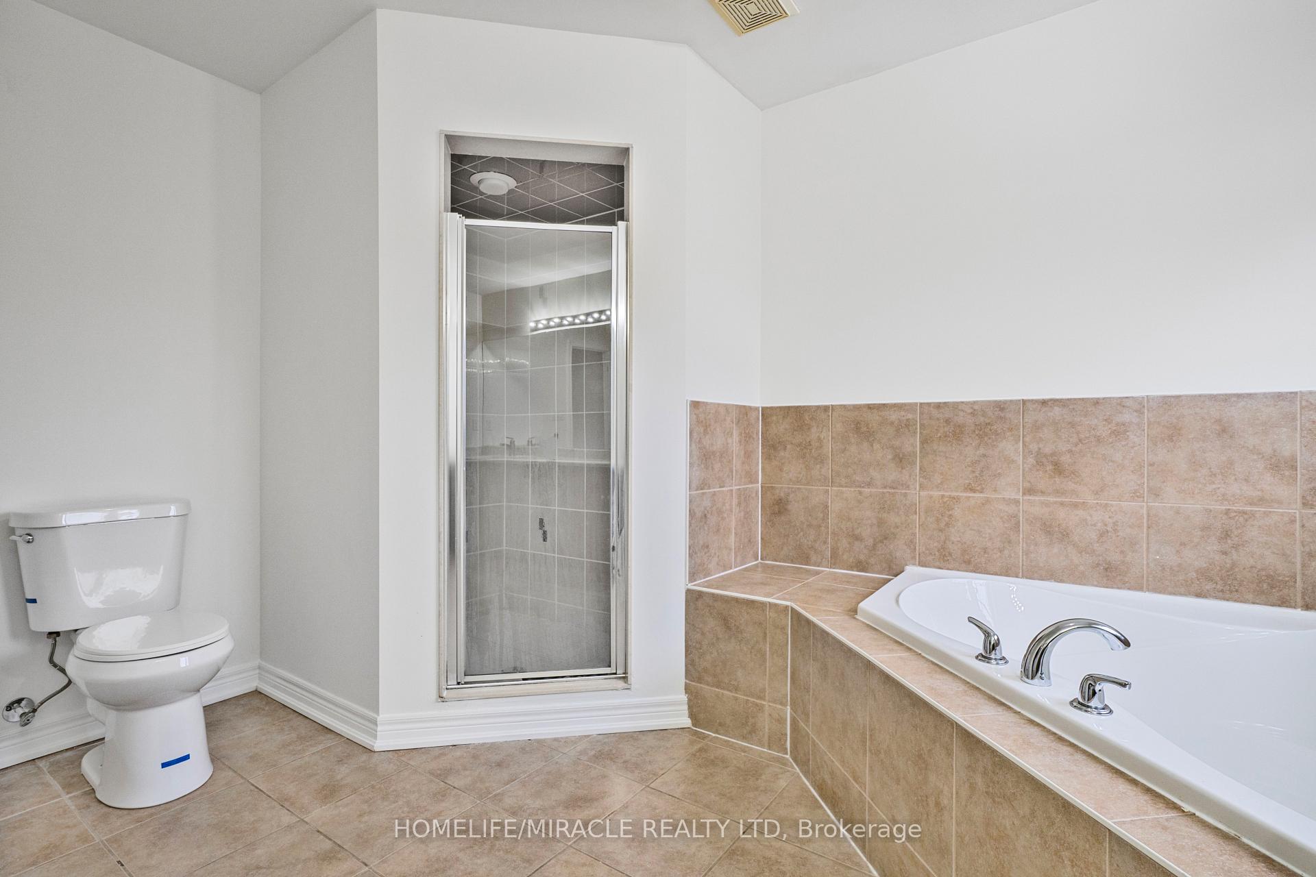 Photo 39 of 71 Skyvalley Drive, Brampton, Bram East — HOMEH