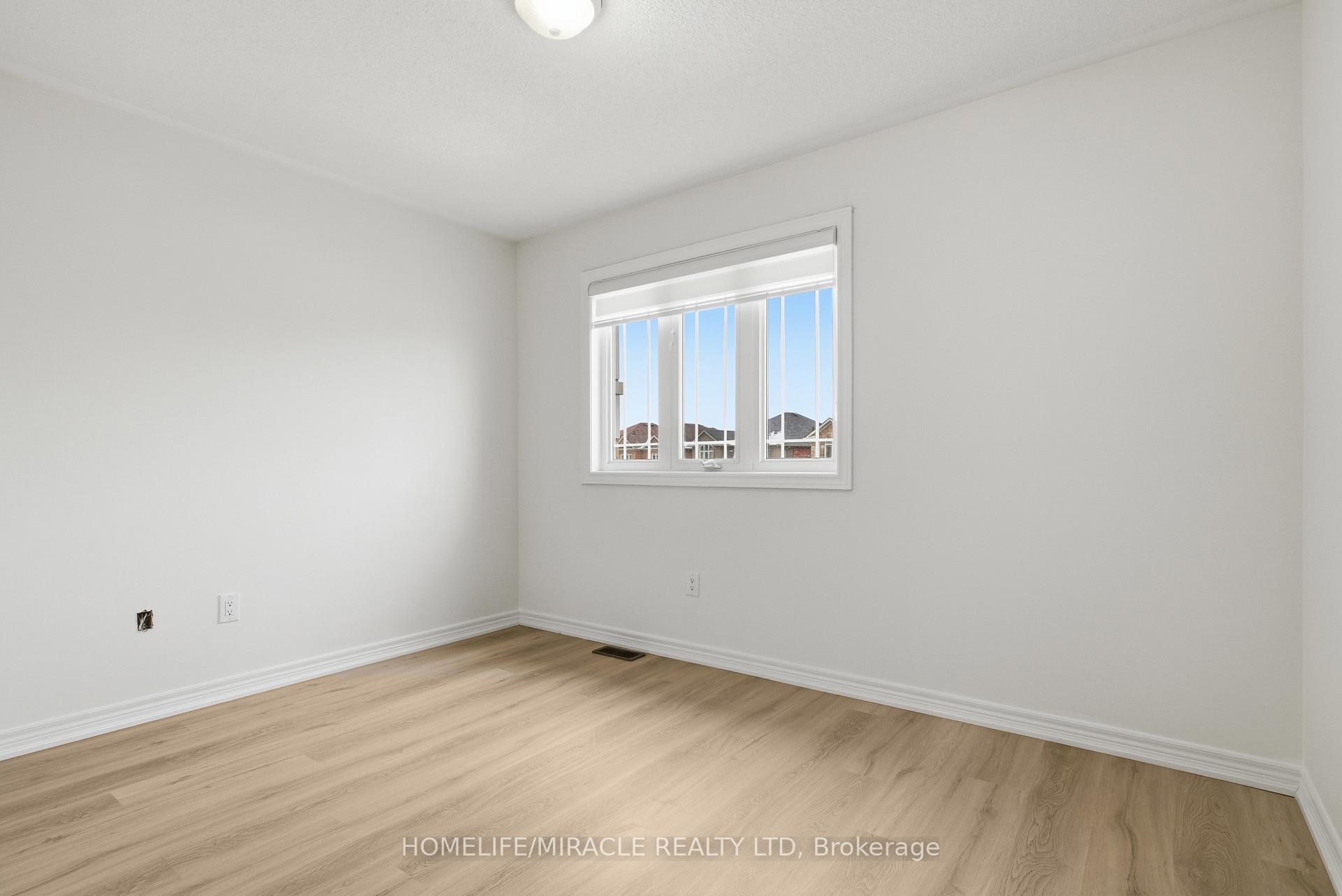 Photo 49 of 71 Skyvalley Drive, Brampton, Bram East — HOMEH