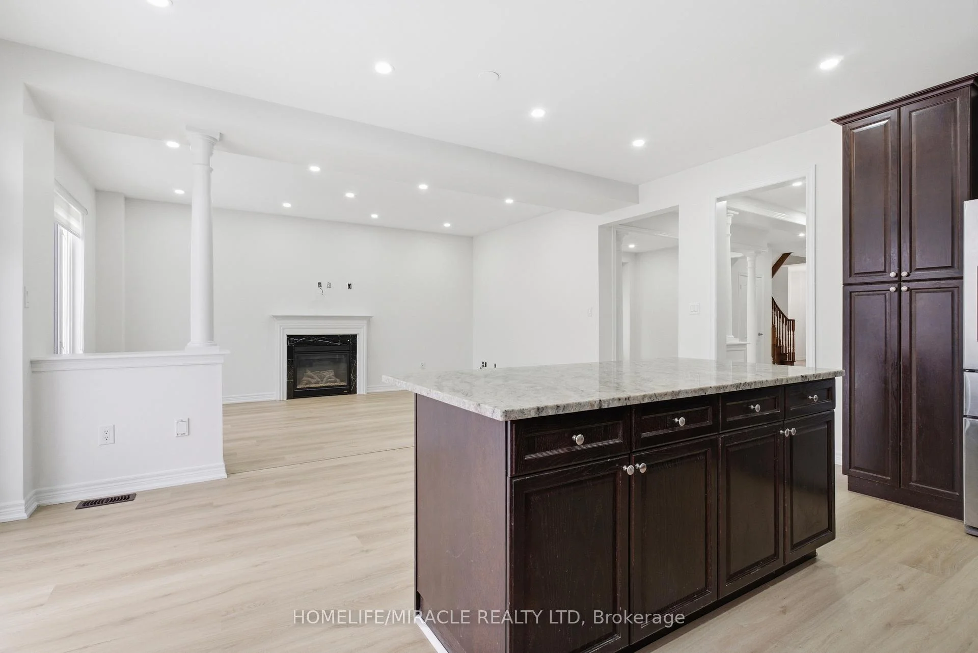 Photo 9 of 71 Skyvalley Drive, Brampton, Bram East — HOMEH