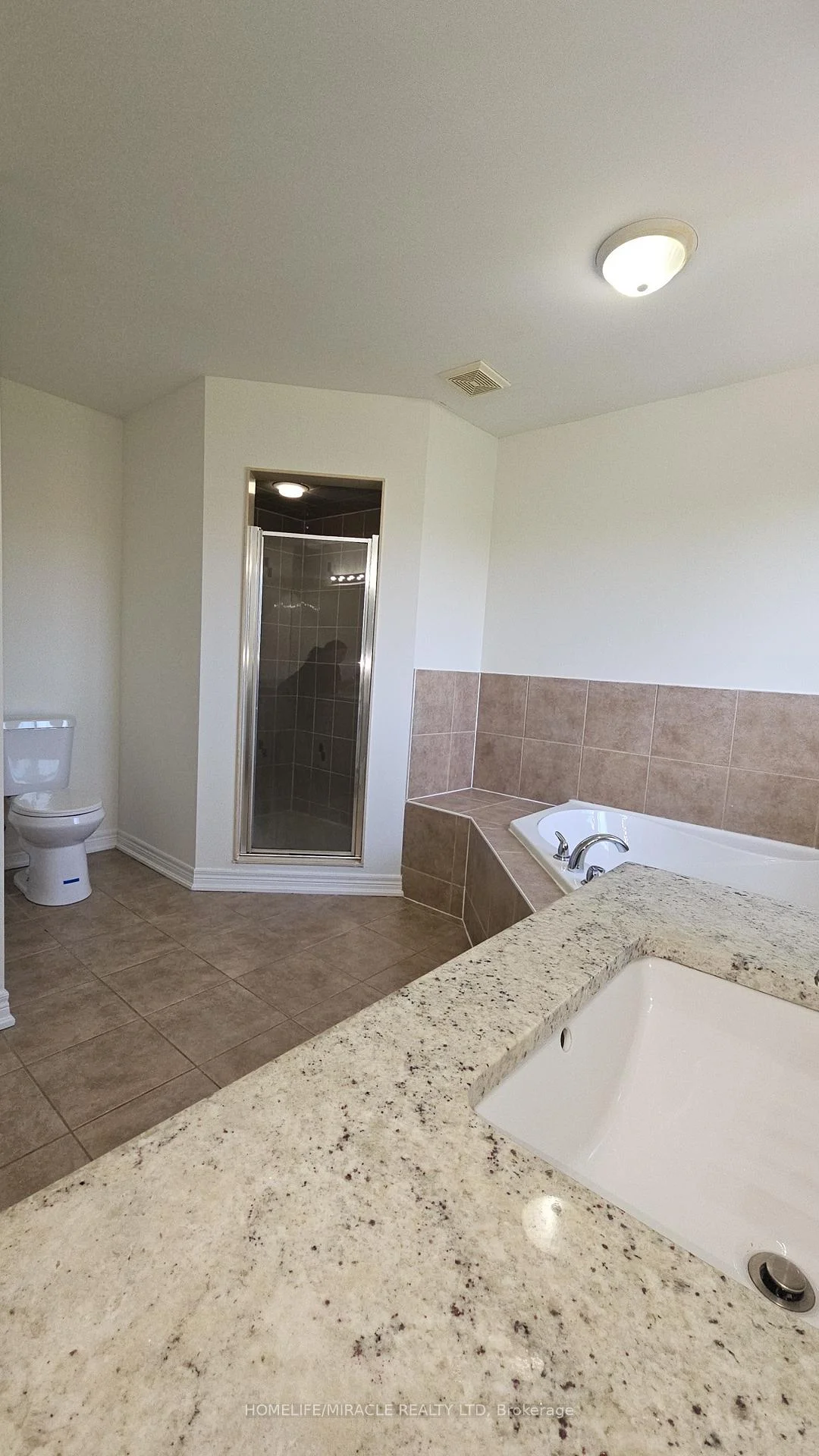 Photo 41 of 71 Skyvalley Drive, Brampton, Bram East — HOMEH