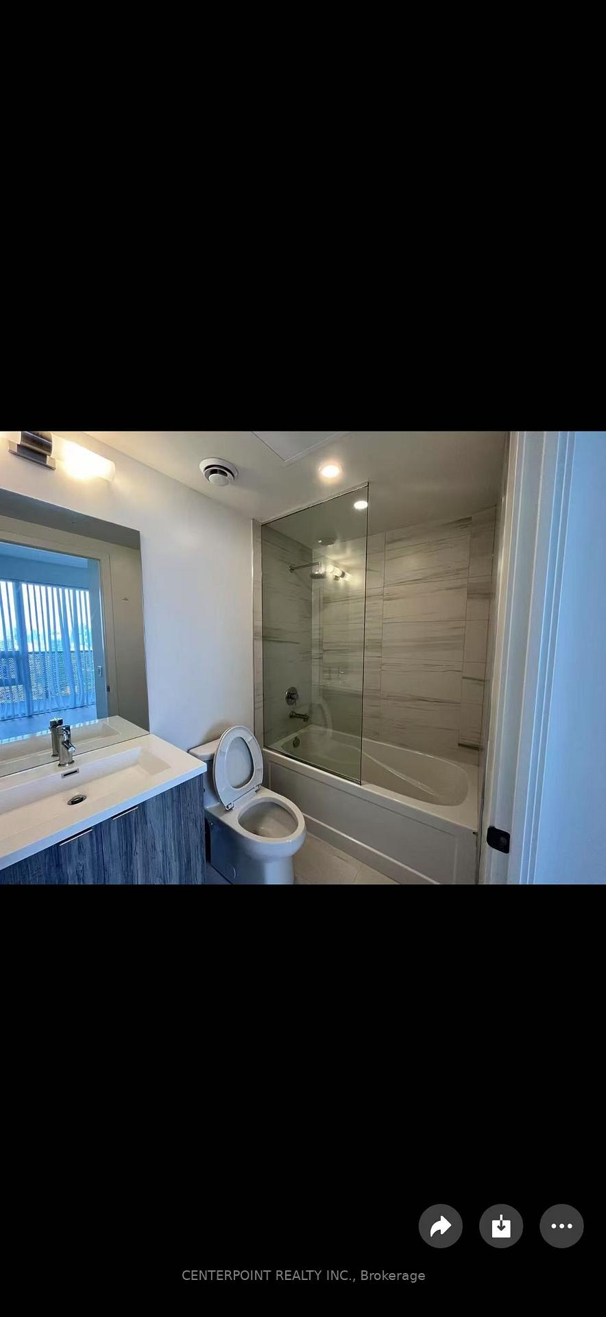 Photo 3 of Unit 5602, 138 Downes Street, Toronto, Waterfront Communities — HOMEH