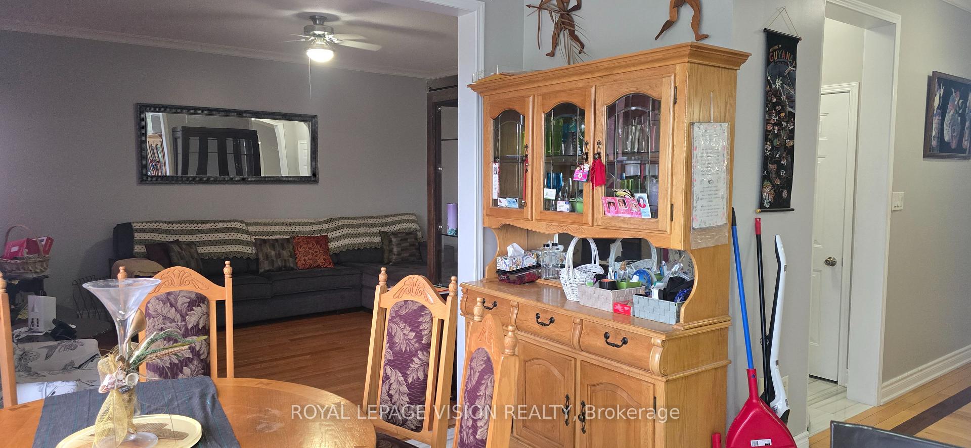 Photo 3 of 13 Antelope Drive, Scarborough, Rouge — HOMEH