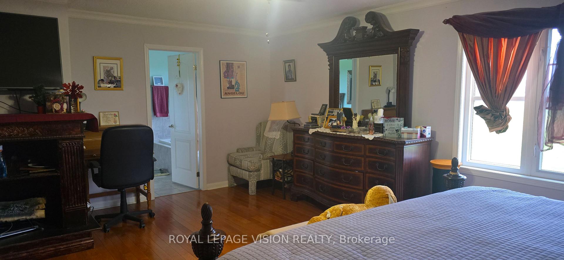 Photo 11 of 13 Antelope Drive, Scarborough, Rouge — HOMEH