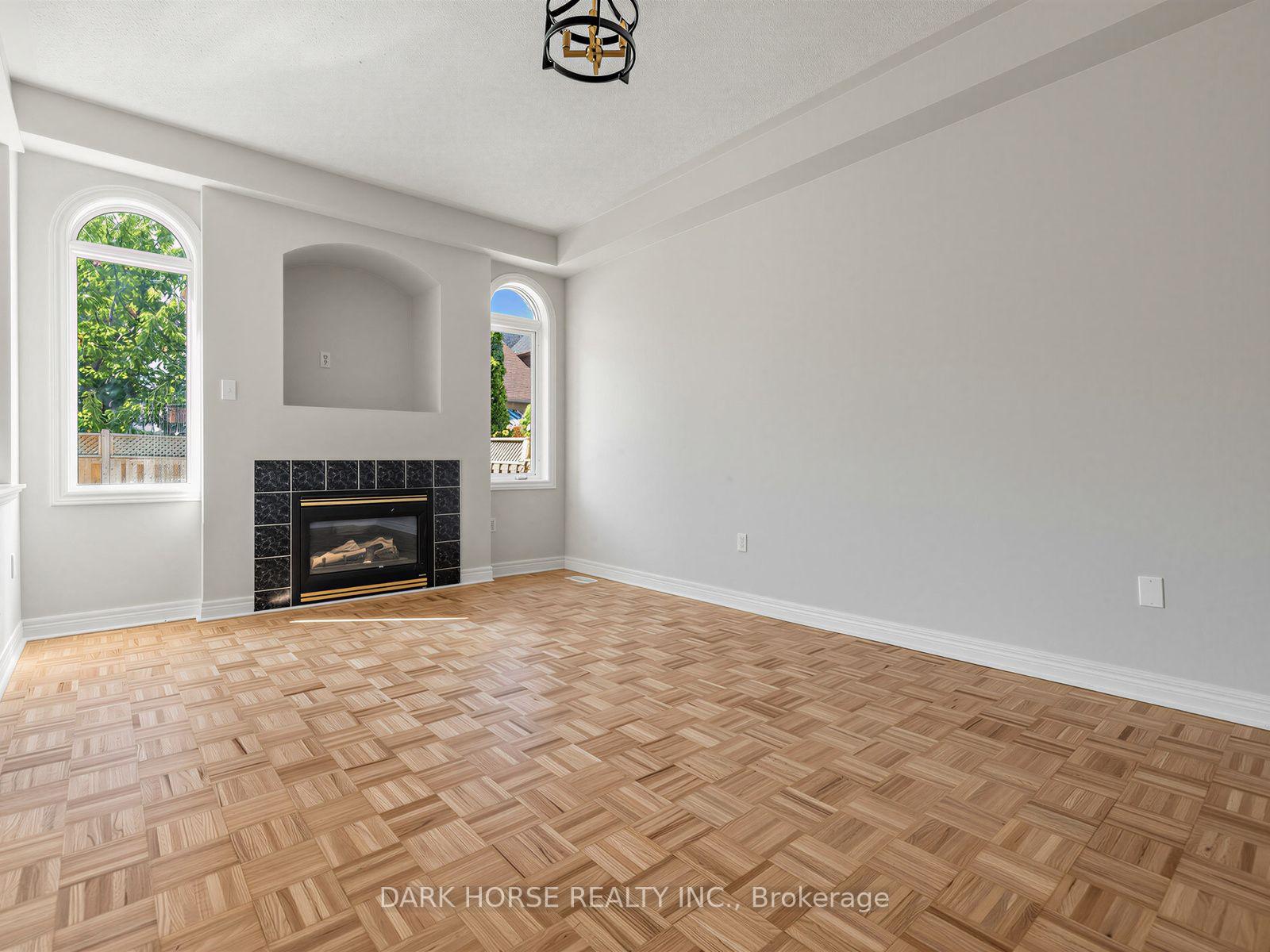 Photo 11 of 55 Redfinch Crescent, Vaughan, Vellore Village — HOMEH
