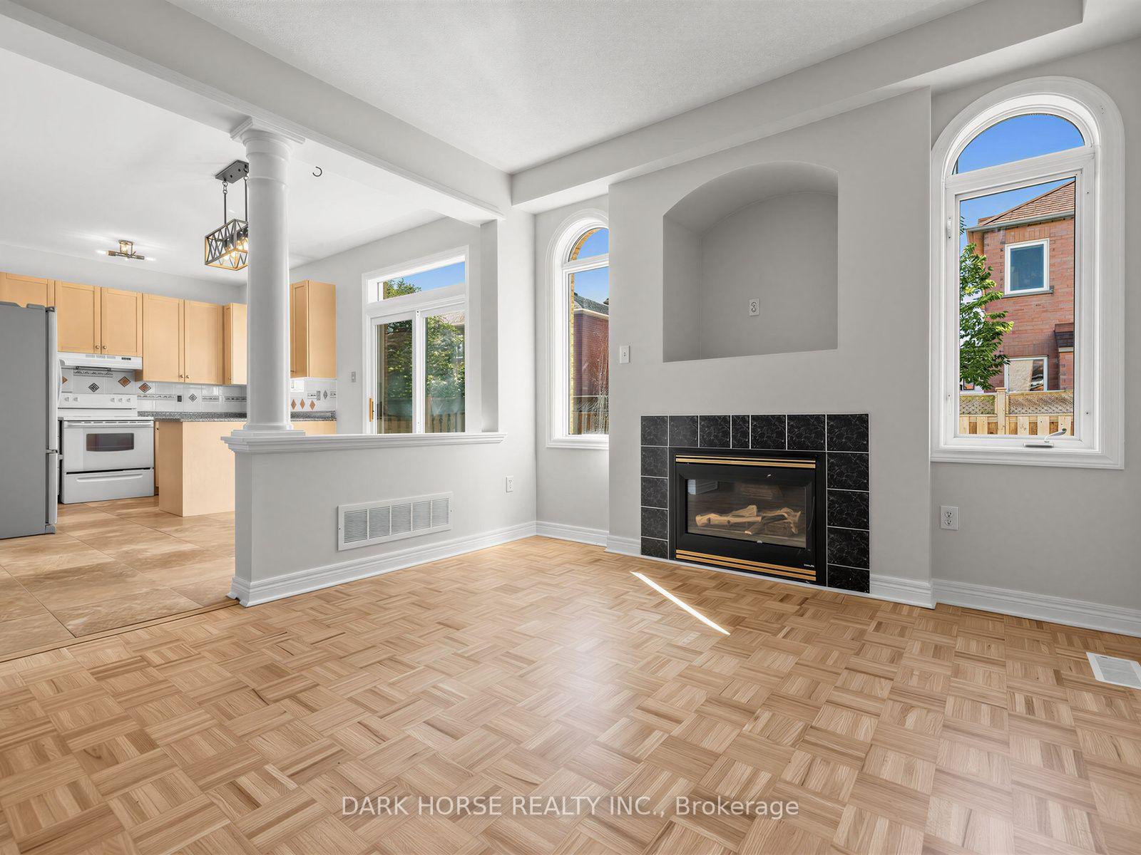 Photo 15 of 55 Redfinch Crescent, Vaughan, Vellore Village — HOMEH