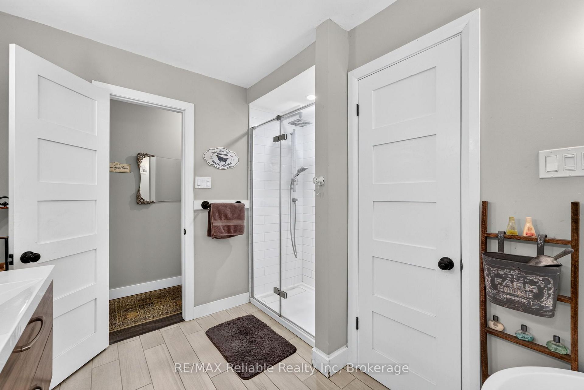 Photo 21 of 45 Main Street S, Bluewater, Bayfield — HOMEH