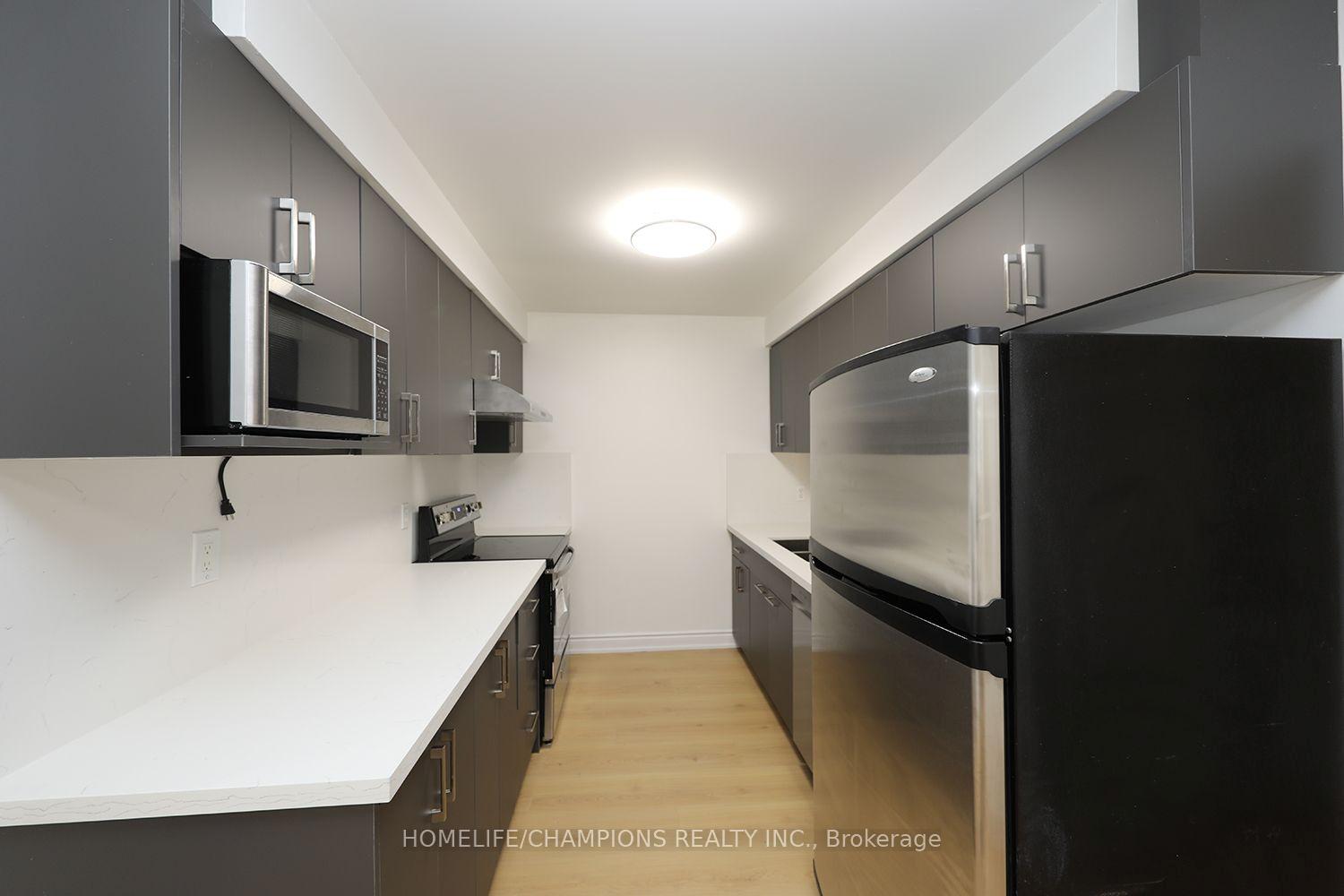 Photo 6 of 1428 Outlet Drive, Oshawa, Lakeview — HOMEH