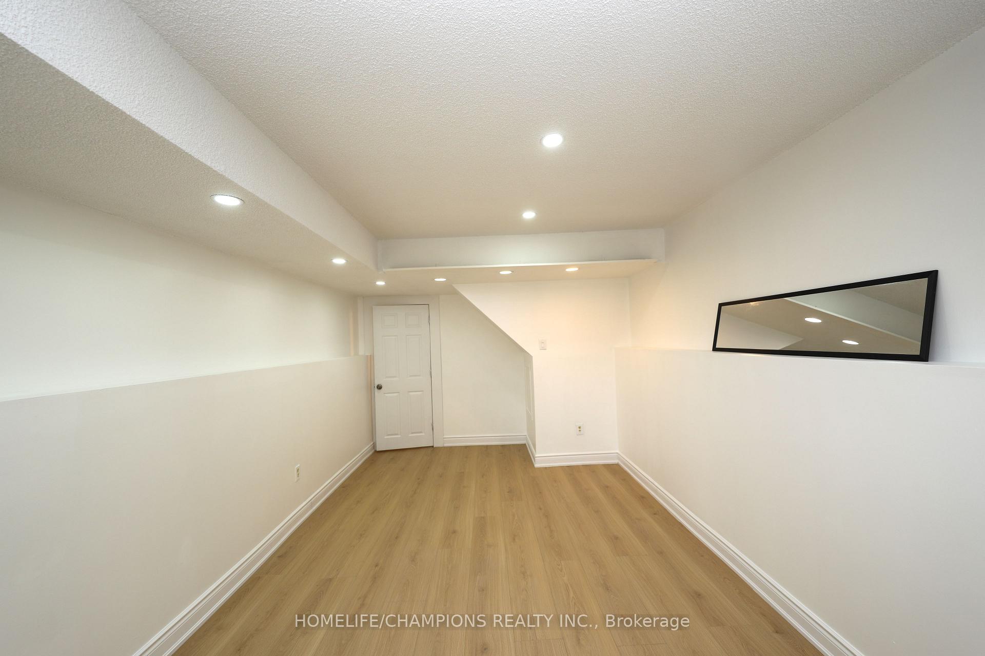Photo 21 of 1428 Outlet Drive, Oshawa, Lakeview — HOMEH