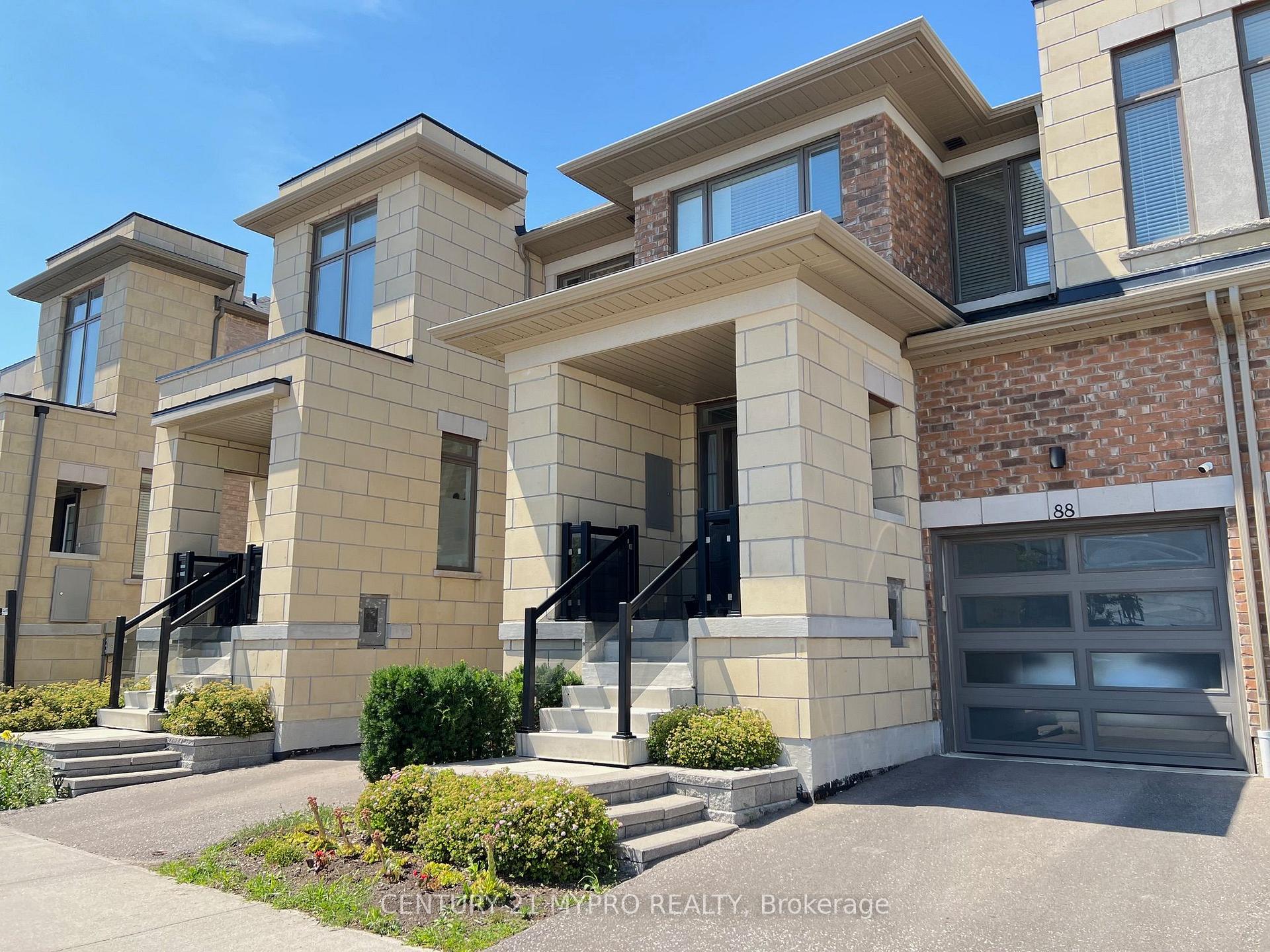 Photo 2 of 88 Donald Fleming Way, Whitby, Pringle Creek — HOMEH