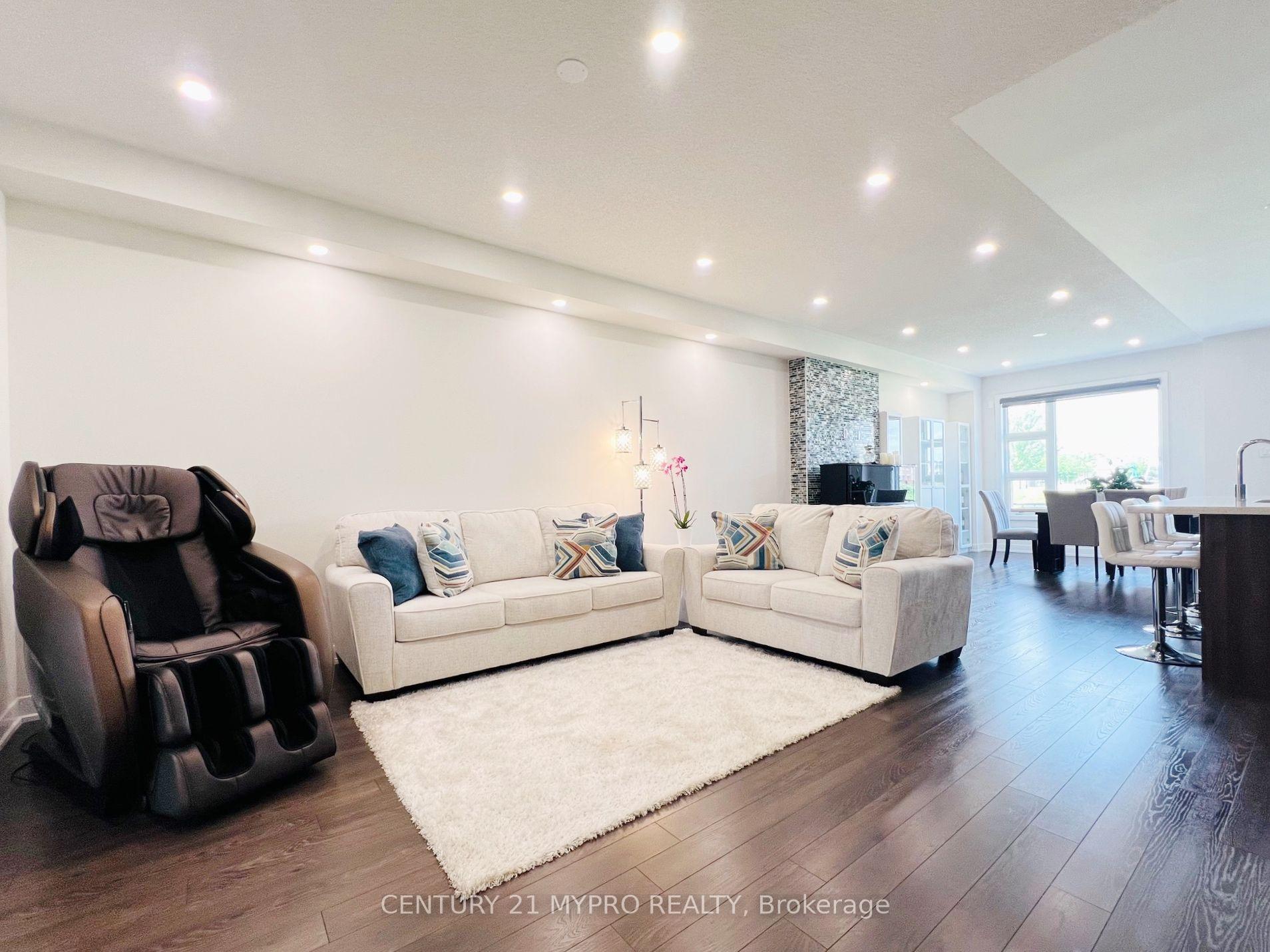 Photo 7 of 88 Donald Fleming Way, Whitby, Pringle Creek — HOMEH