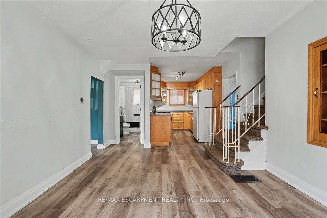 Photo 9 of 485 Cochrane Road, Hamilton, Rosedale — HOMEH