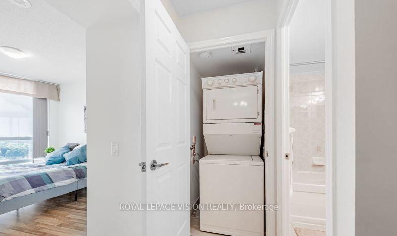 Photo 15 of Unit 1410, 83 Borough Drive, Scarborough, Bendale — HOMEH