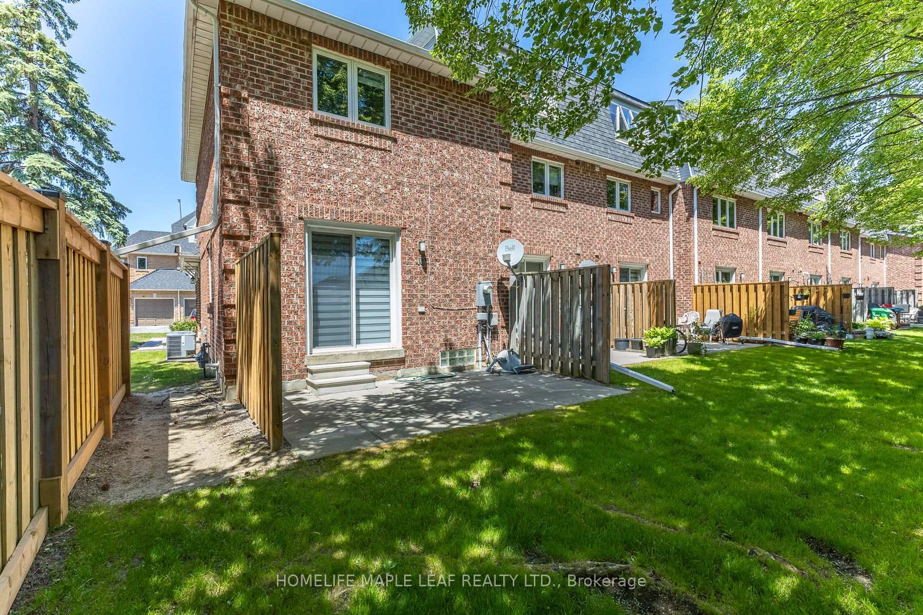 Photo 5 of Unit 10, 45 Bristol Road E, Mississauga, Hurontario — HOMEH