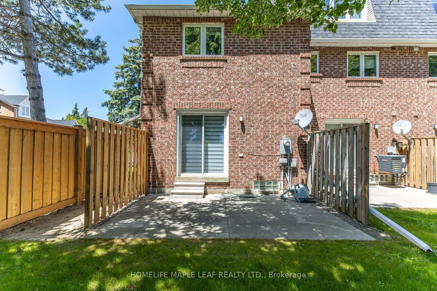 Photo 6 of Unit 10, 45 Bristol Road E, Mississauga, Hurontario — HOMEH