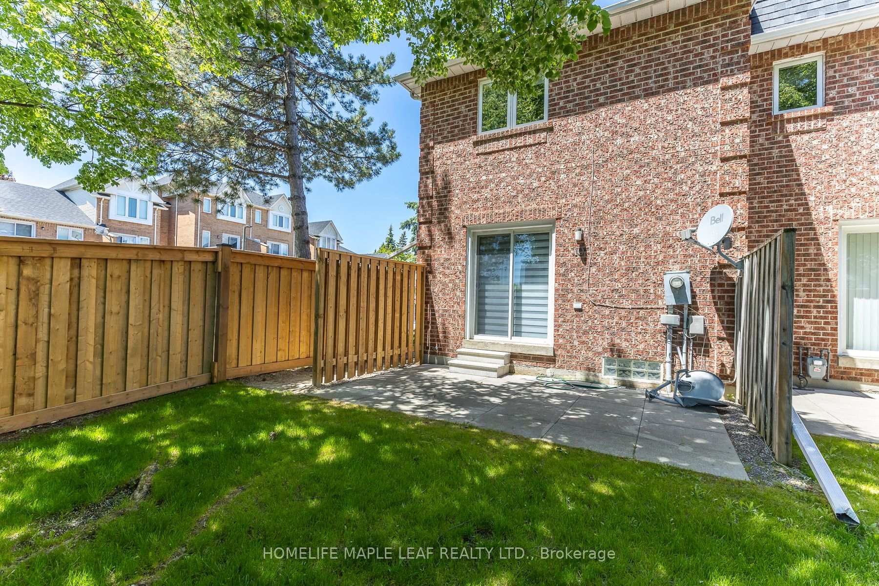 Photo 7 of Unit 10, 45 Bristol Road E, Mississauga, Hurontario — HOMEH