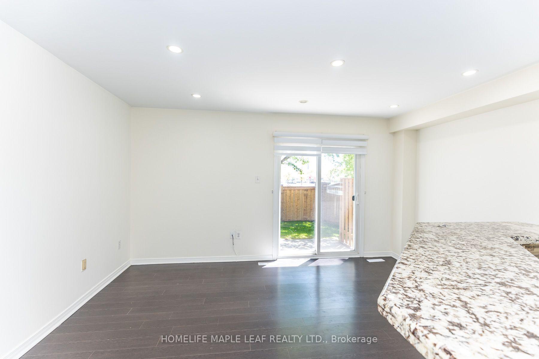 Photo 13 of Unit 10, 45 Bristol Road E, Mississauga, Hurontario — HOMEH