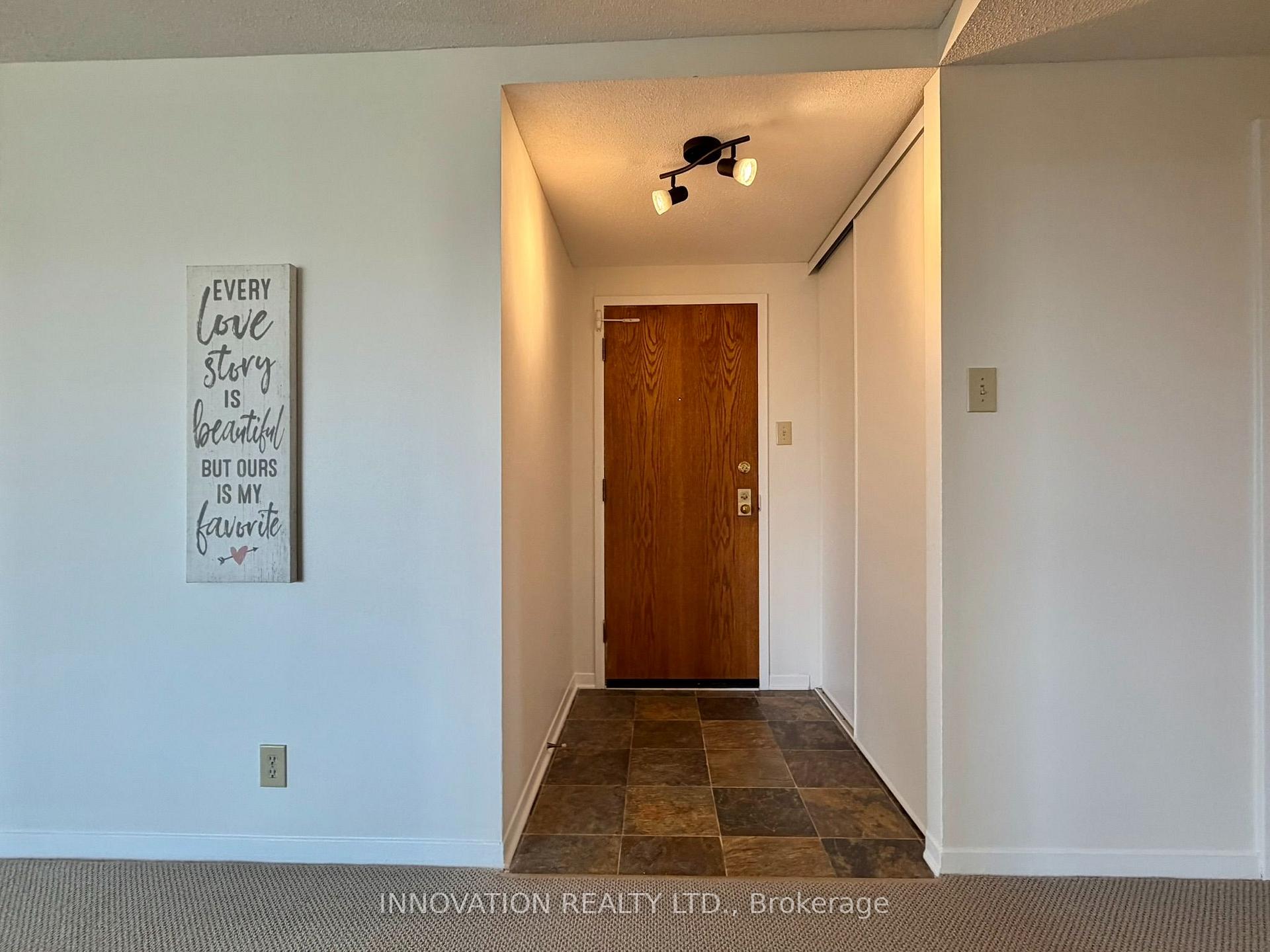 Photo 6 of Unit 807, 80 Sandcastle Drive, Ottawa, Leslie Park — HOMEH