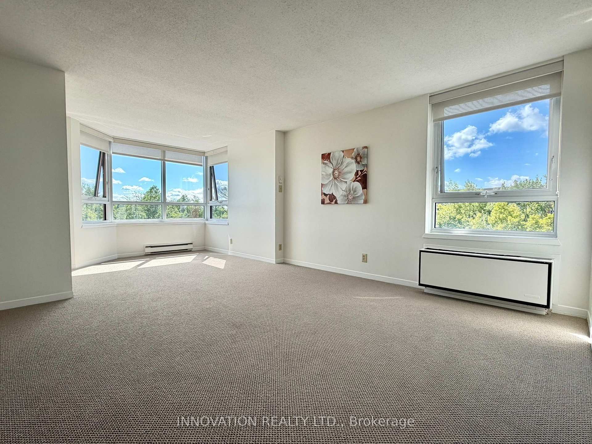 Photo 8 of Unit 807, 80 Sandcastle Drive, Ottawa, Leslie Park — HOMEH