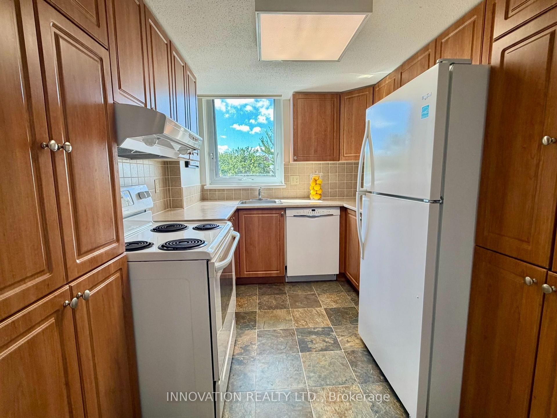 Photo 22 of Unit 807, 80 Sandcastle Drive, Ottawa, Leslie Park — HOMEH
