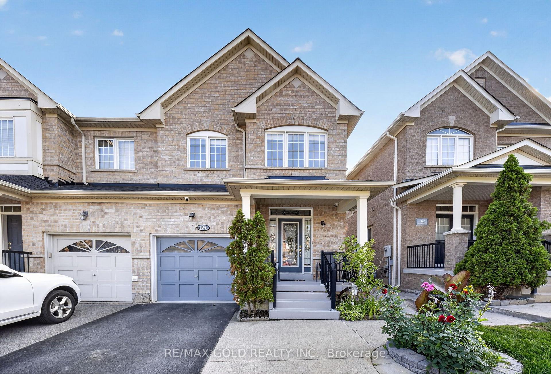 Photo 1 of 104 Everingham Circle, Brampton, Sandringham-Wellington — HOMEH