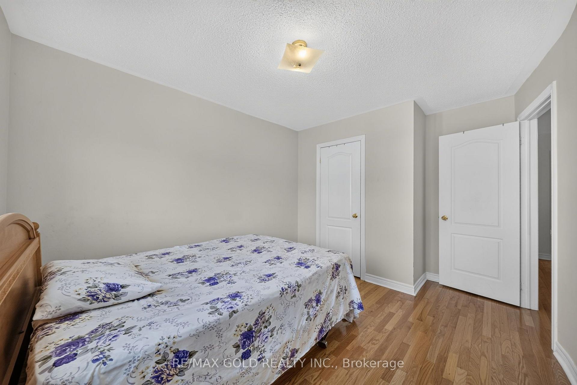 Photo 28 of 104 Everingham Circle, Brampton, Sandringham-Wellington — HOMEH