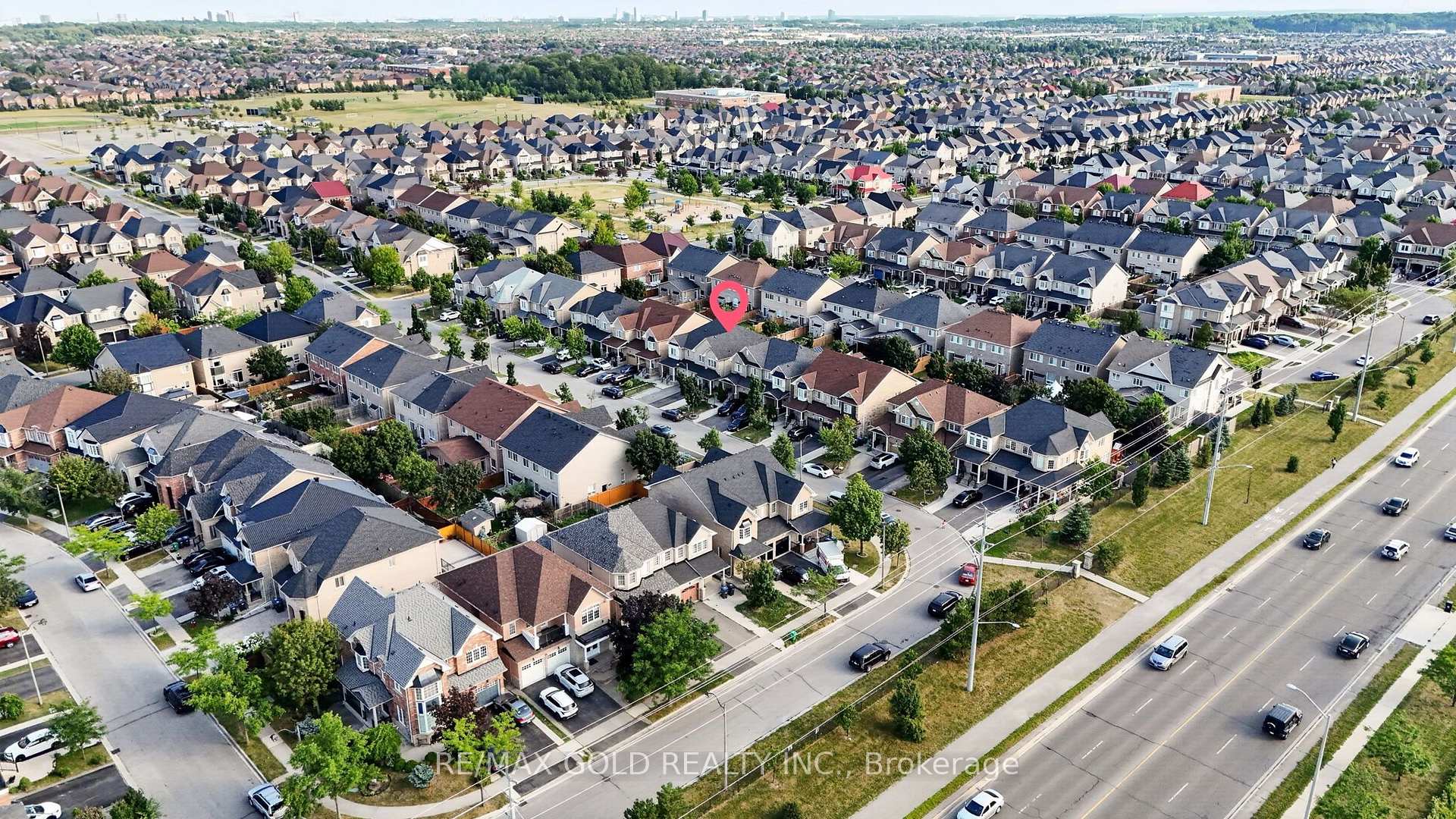 Photo 49 of 104 Everingham Circle, Brampton, Sandringham-Wellington — HOMEH
