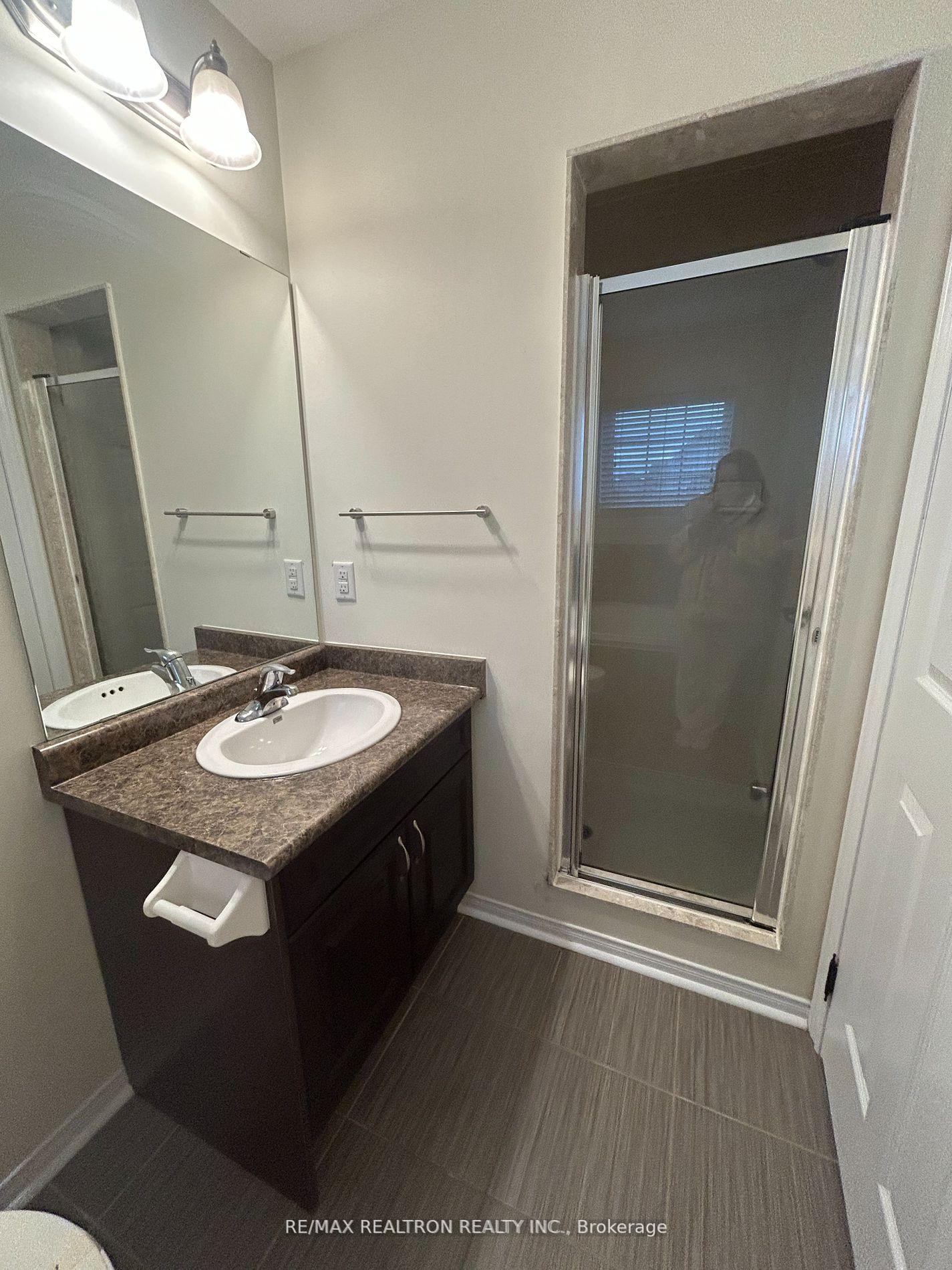Photo 13 of 10284 Woodbine Avenue, Markham, Cathedraltown — HOMEH