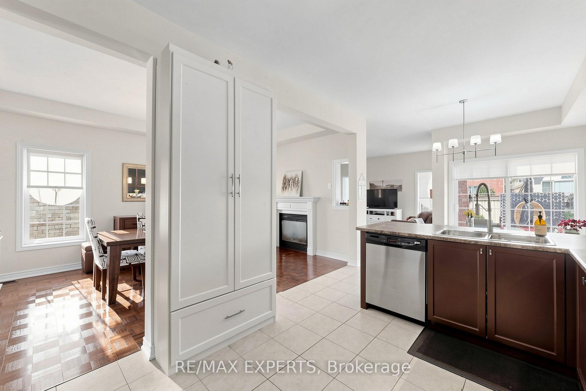 Photo 15 of 113 Boticelli Way, Vaughan, Vellore Village — HOMEH