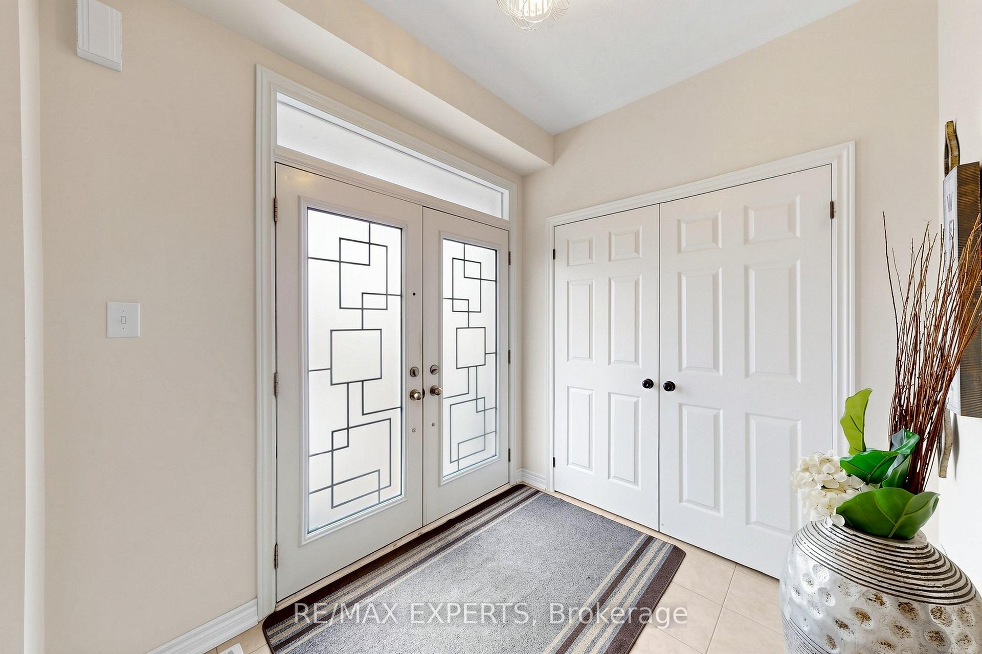 Photo 19 of 113 Boticelli Way, Vaughan, Vellore Village — HOMEH