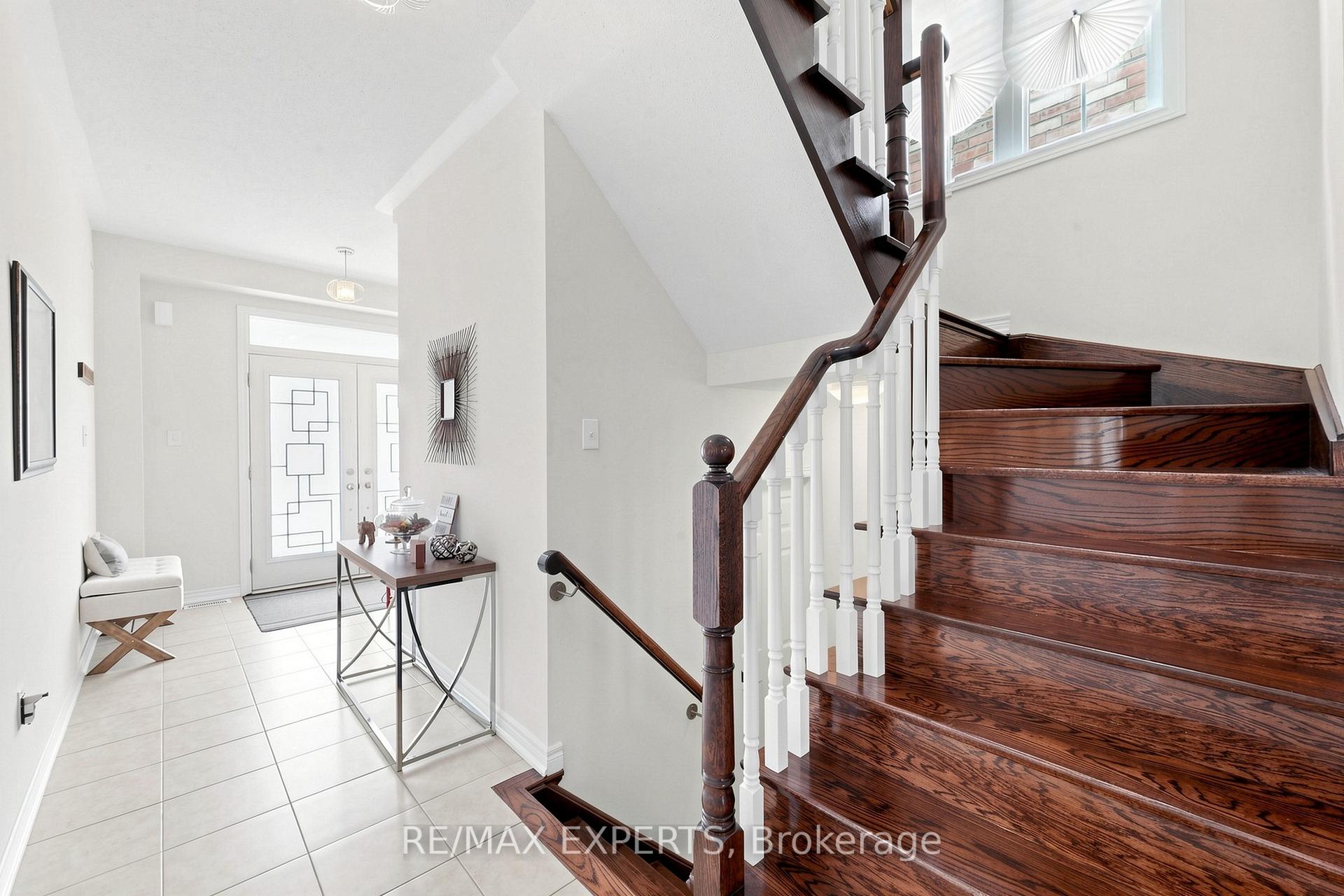 Photo 22 of 113 Boticelli Way, Vaughan, Vellore Village — HOMEH