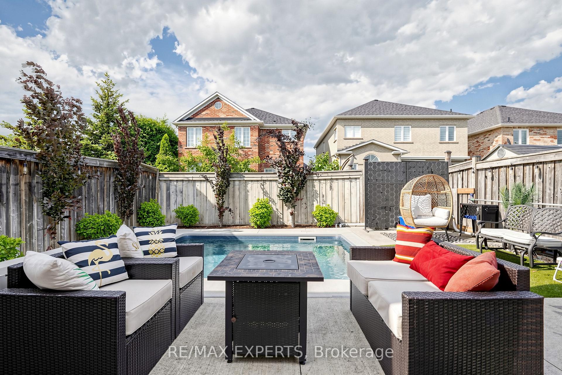 Photo 46 of 113 Boticelli Way, Vaughan, Vellore Village — HOMEH
