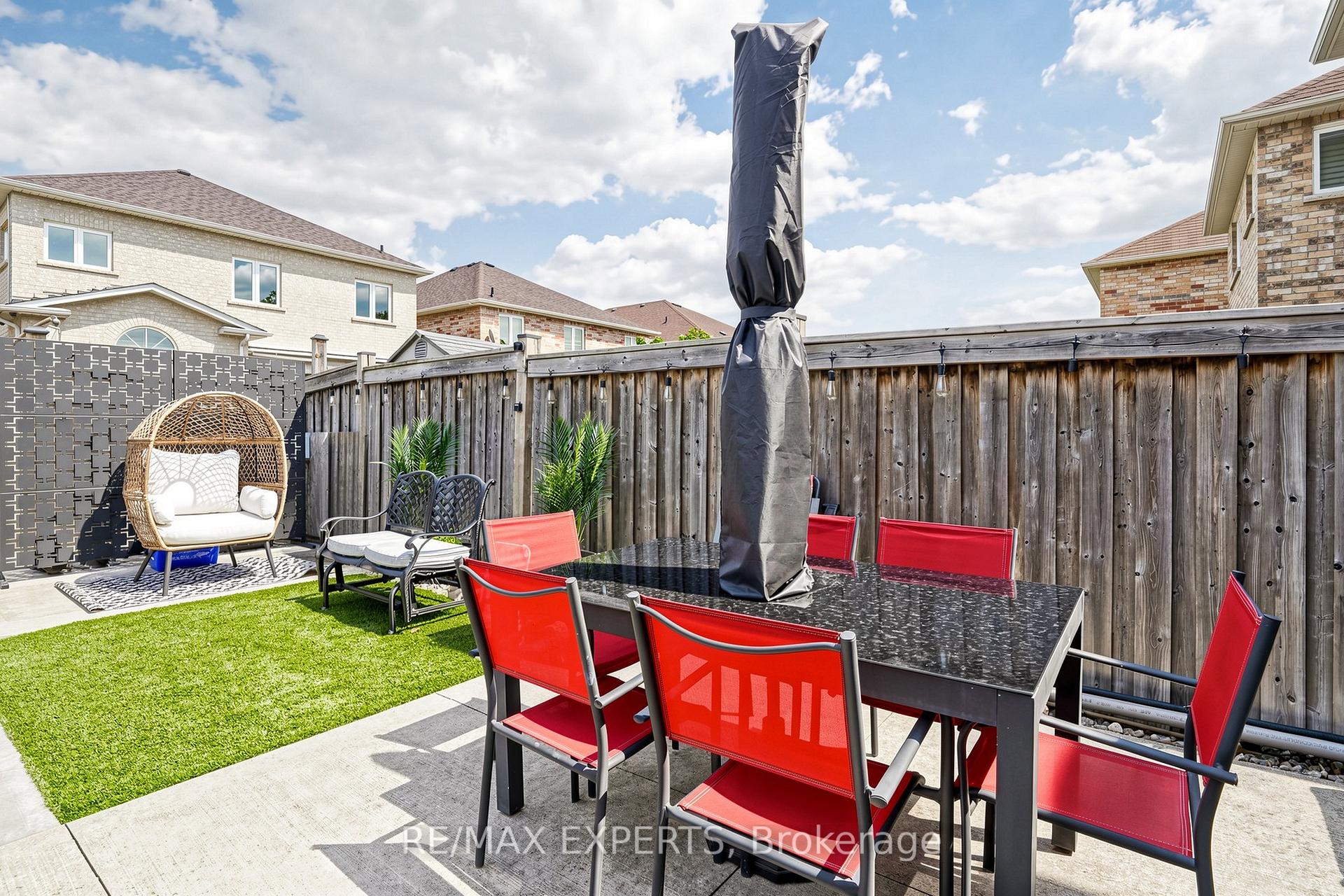 Photo 48 of 113 Boticelli Way, Vaughan, Vellore Village — HOMEH