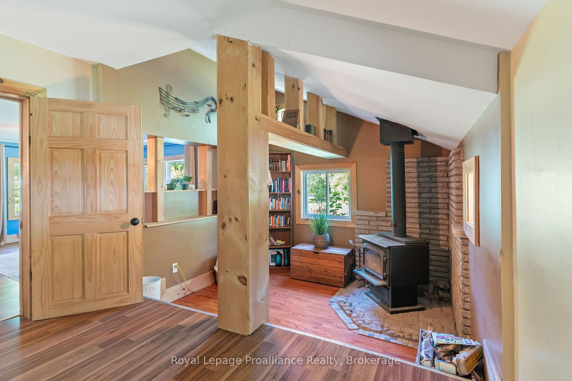 Photo 14 of 211 Alexander Road, Brighton, Rural Brighton — HOMEH