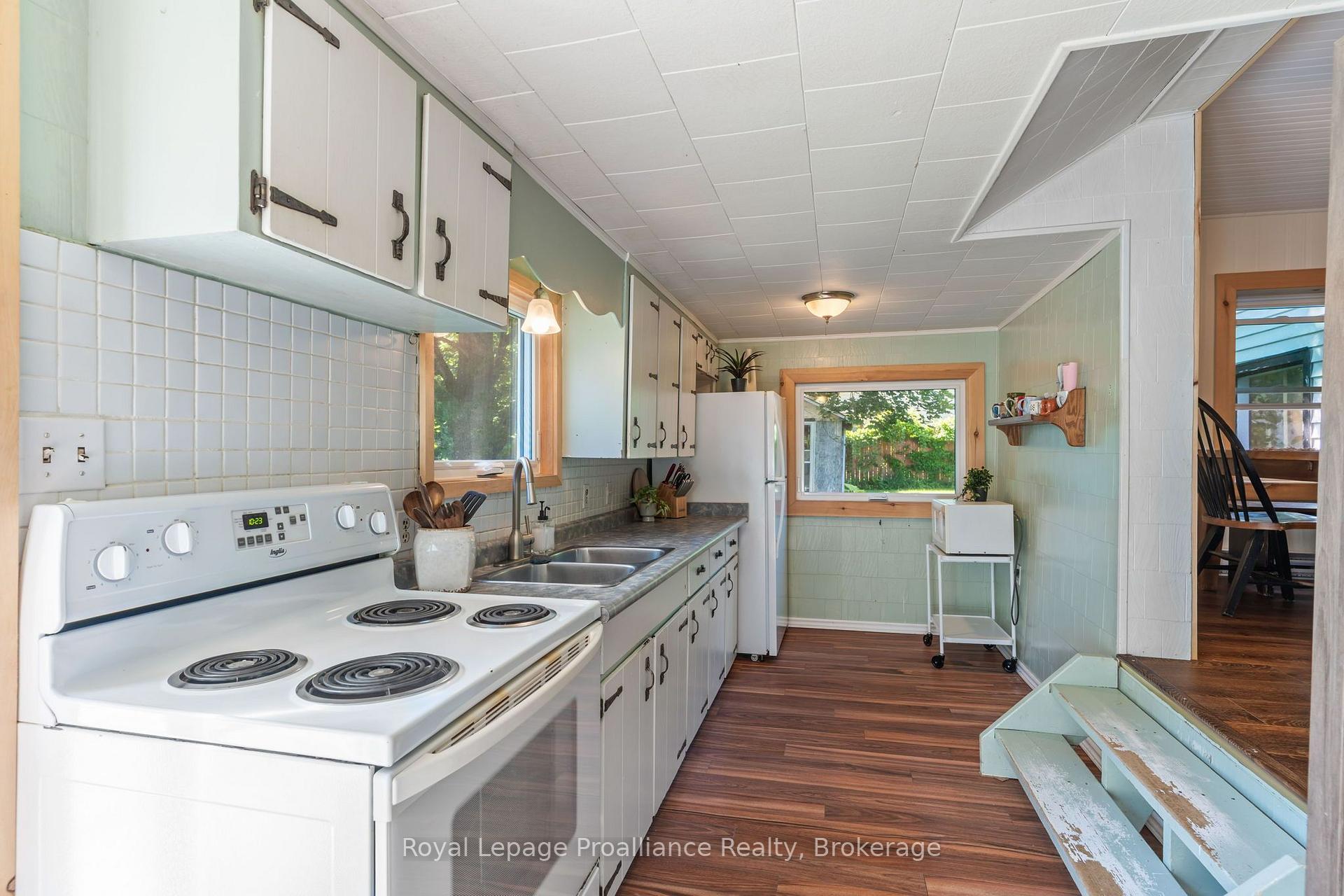 Photo 20 of 211 Alexander Road, Brighton, Rural Brighton — HOMEH