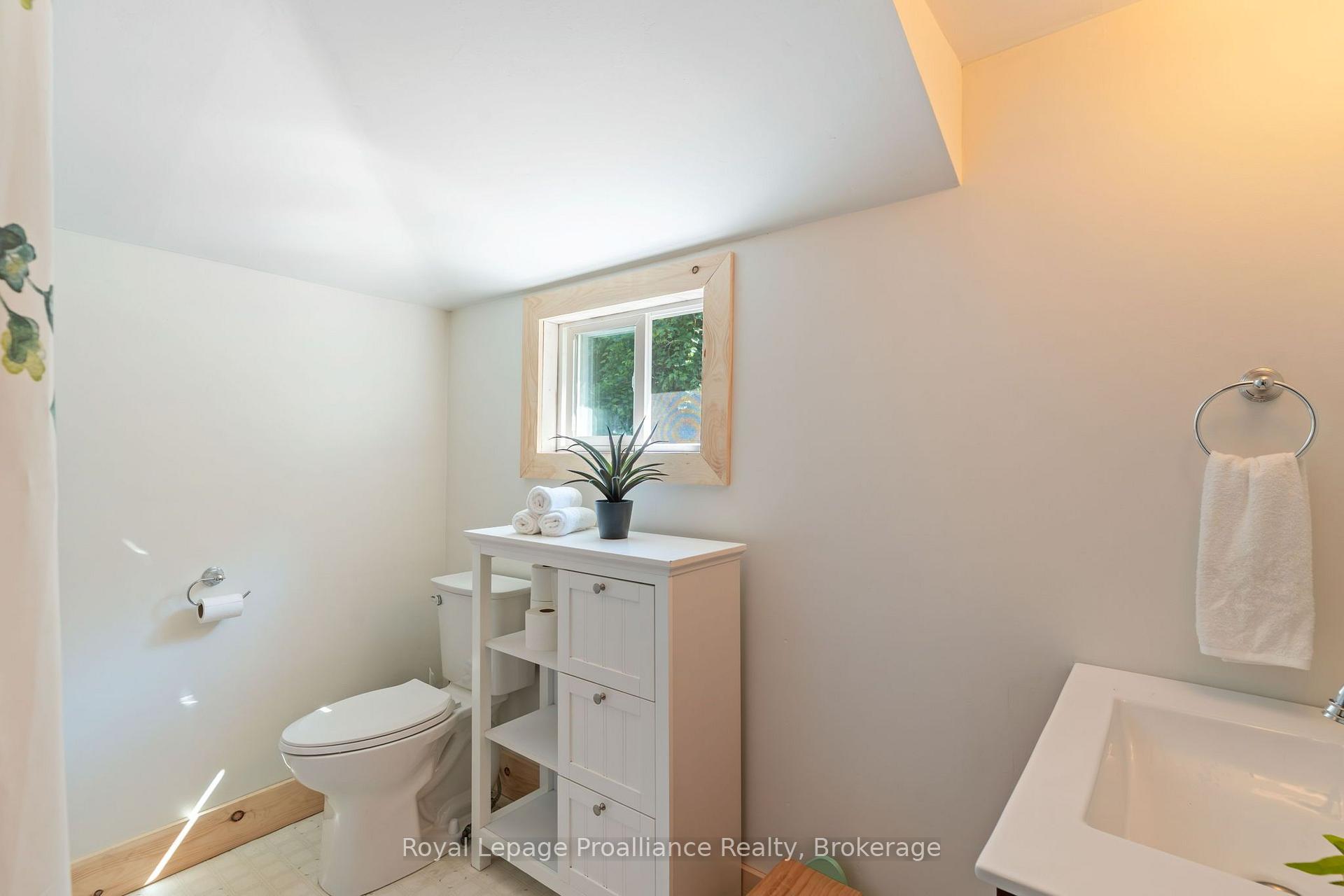 Photo 26 of 211 Alexander Road, Brighton, Rural Brighton — HOMEH