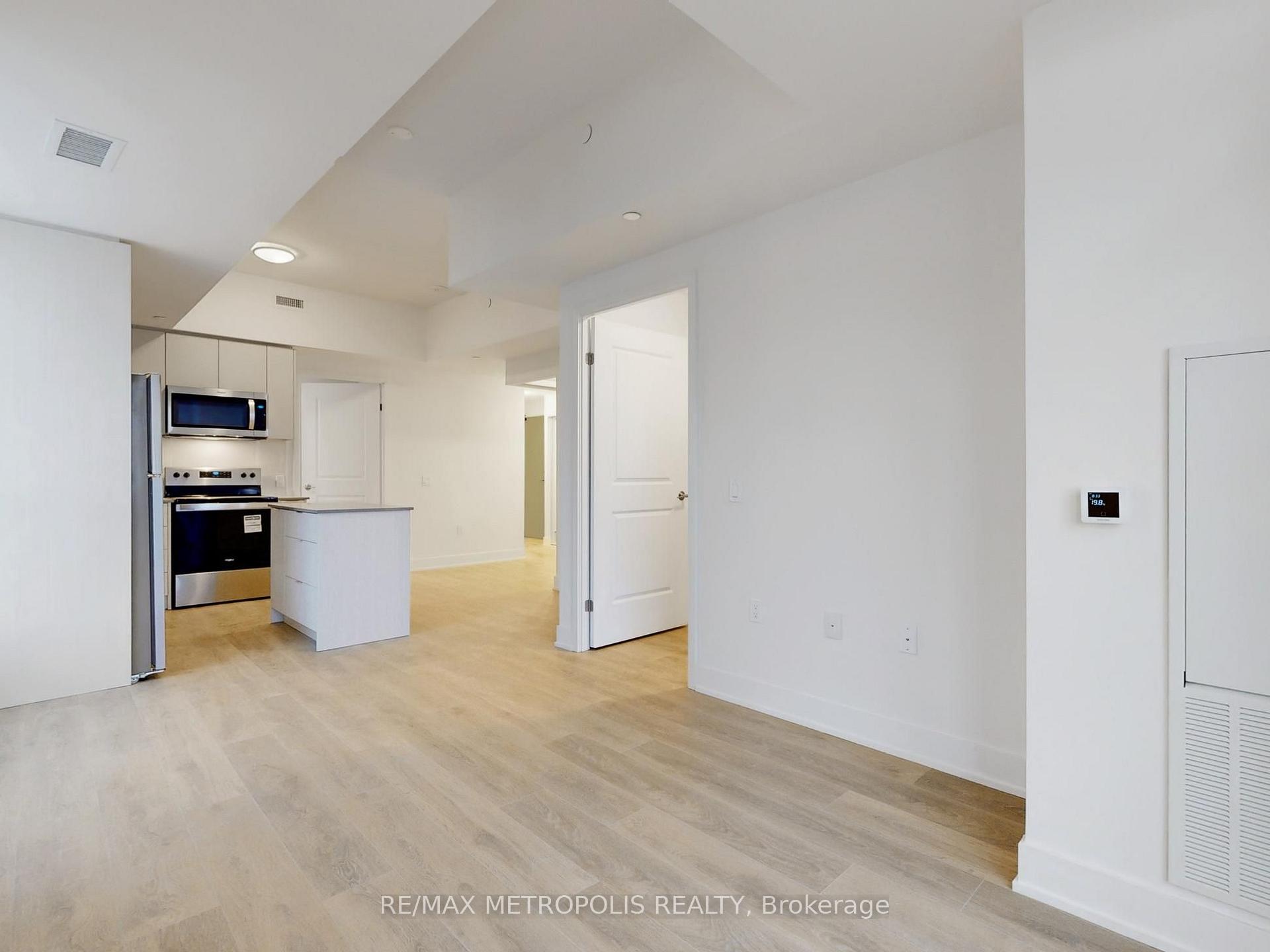 Photo 6 of Unit 1602, 204 Burnhamthorpe Road E, Mississauga, Mississauga Valleys — HOMEH