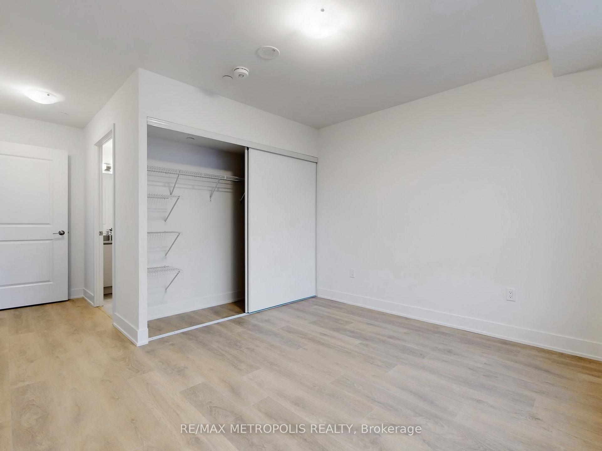 Photo 11 of Unit 1602, 204 Burnhamthorpe Road E, Mississauga, Mississauga Valleys — HOMEH