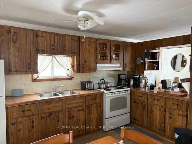 Photo 12 of 21 Maple Grove Village Road, Southgate — HOMEH