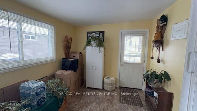 Photo 14 of 21 Maple Grove Village Road, Southgate — HOMEH