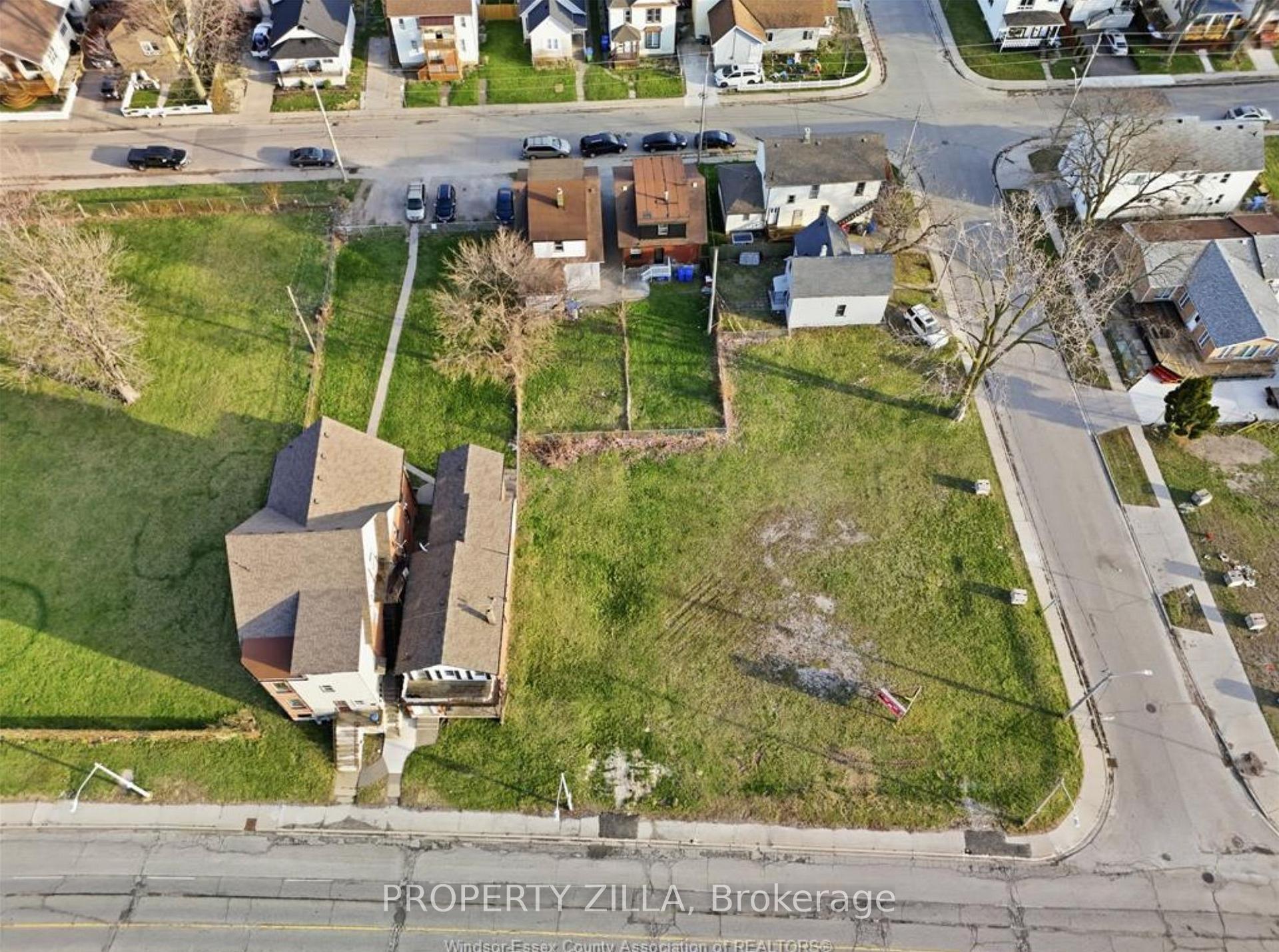 Photo 2 of 819-829 Riverside Drive E, Windsor — HOMEH