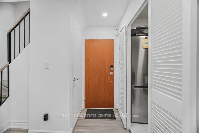 Photo 6 of Unit 255, 10 Eddystone Avenue, North York, Glenfield-Jane Heights — HOMEH