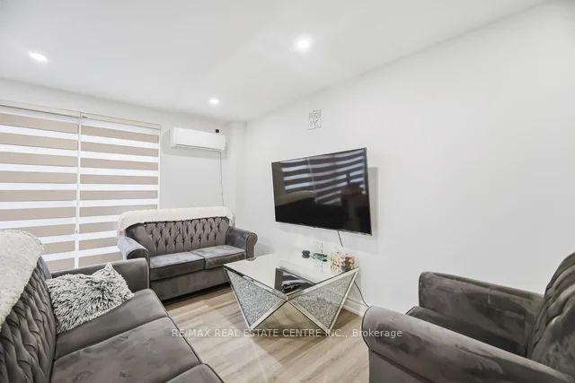 Photo 8 of Unit 255, 10 Eddystone Avenue, North York, Glenfield-Jane Heights — HOMEH