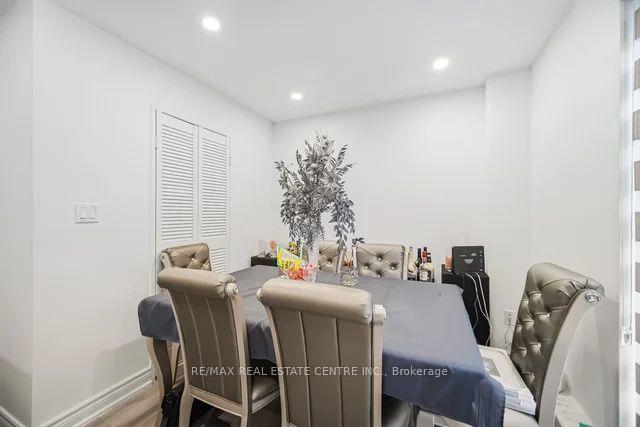 Photo 11 of Unit 255, 10 Eddystone Avenue, North York, Glenfield-Jane Heights — HOMEH