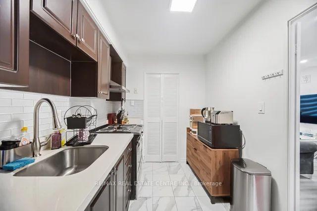 Photo 16 of Unit 255, 10 Eddystone Avenue, North York, Glenfield-Jane Heights — HOMEH
