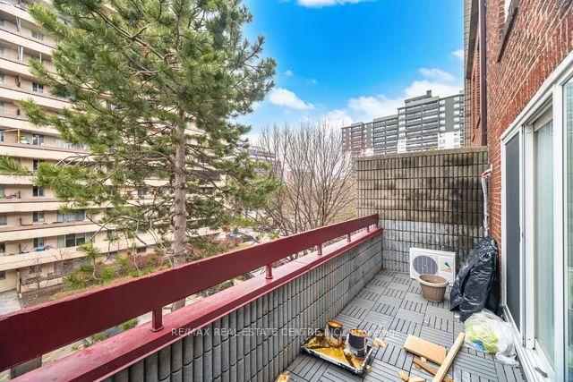 Photo 19 of Unit 255, 10 Eddystone Avenue, North York, Glenfield-Jane Heights — HOMEH
