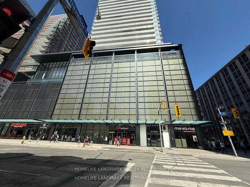 Photo of Unit 2208, 501 Yonge Street